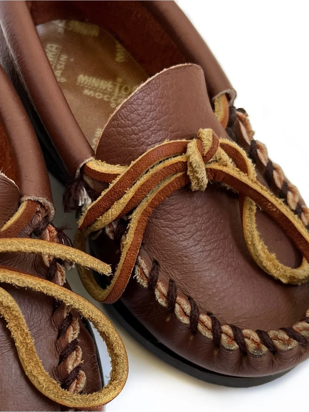 Vintage Minnetonka Moccasins Baby toddler shoes 90s rare size 7